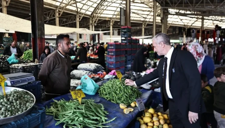Tahmazoğlu, semt pazarı esnafını ziyaret etti