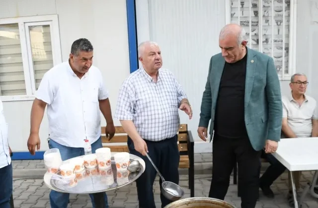 GAP gazeteciler birliği gazeteciler gününde aşure ikram etti