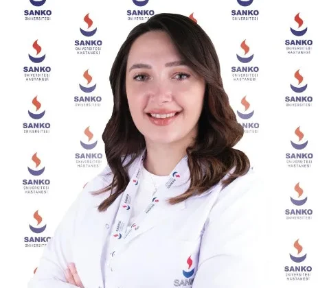 Psikoloğu Kübra Koçer: “EMDR, özellikle travma ve stresle başa çıkmakta zorlanan kişiler için çok etkili bir terapi yöntemidir”
