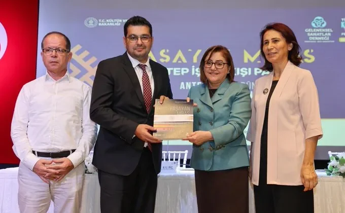 GastroANTEP kapsamında Antep İşi’nin Dünü, Bugünü ve Yarını” konulu panel düzenlendi