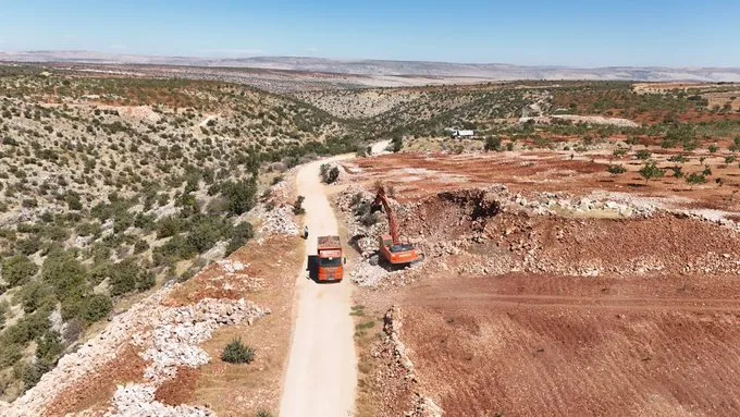 Şehitkamil’den Kabasakız’a yeni arazi yolları