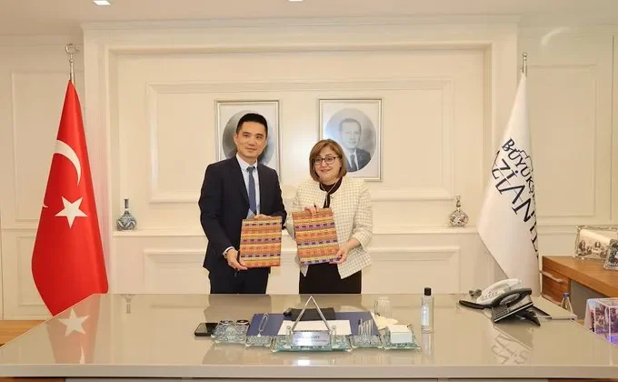GAZİANTEP BÜYÜKŞEHİR İLE HUAWEI ARASINDA AKILLI ŞEHİRCİLİK ALANINDA İYİ NİYET PROTOKOLÜ İMZALANDI
