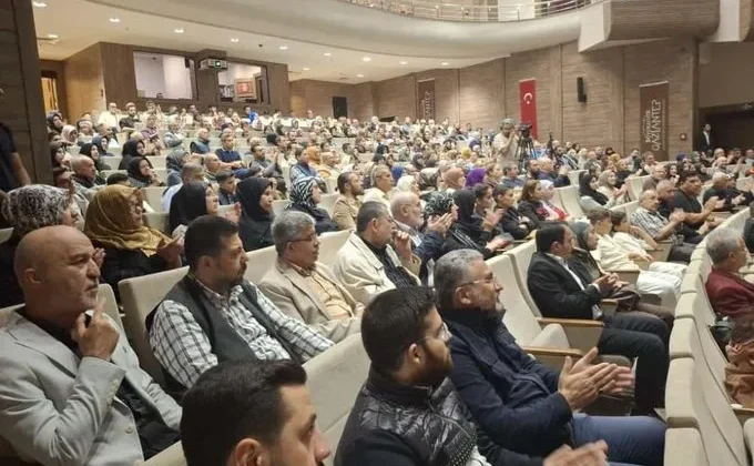 Mevlana Celaleddin-i Rumi’nin 818. doğum yıl dönümü için anma programı düzenlendi