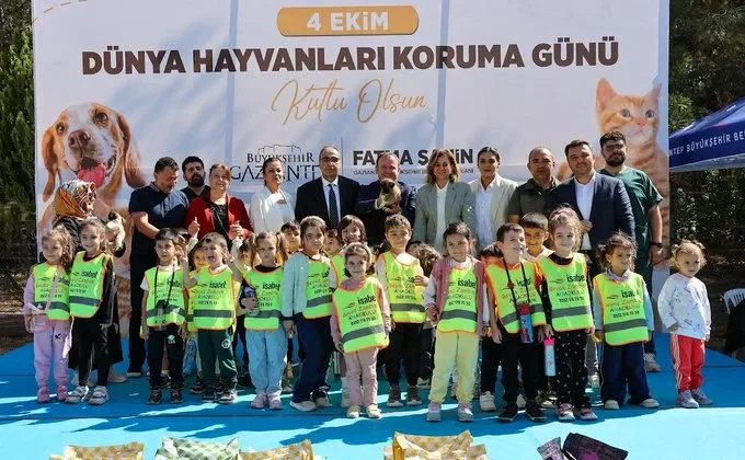 BÜYÜKŞEHİR, 4 EKİM DÜNYA HAYVANLARI KORUMA GÜNÜ’NÜ ÖĞRENCİLERLE KUTLADI