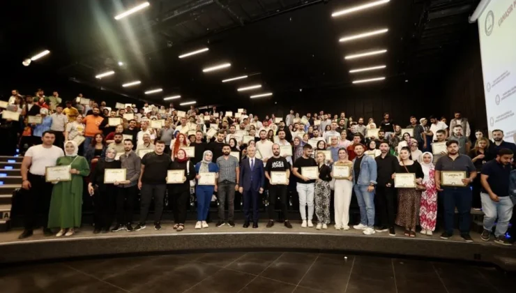 Şahinbey Belediyesi Evlilik Okulu’nda 366 çift daha sertifika aldı