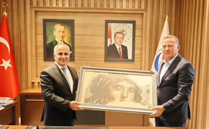 NİZİP BELEDİYE BAŞKANI ALİ DOĞAN’DAN GAÜN REKTÖRÜ PROF. DR. DOĞAN’A ZİYARET