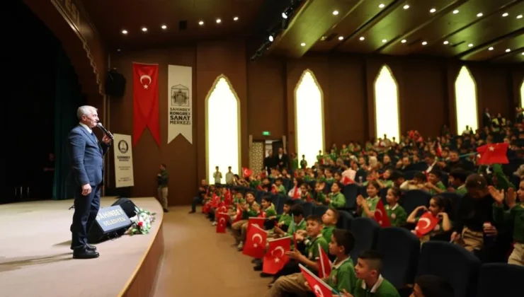 Şahinbey’de Cumhuriyet coşkusu konserle taçlandı