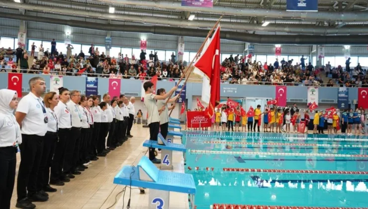 Şehitkamil’de, Kulaçlar Cumhuriyet için atıldı