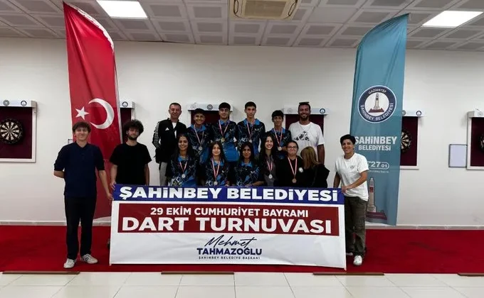 Şahinbey Belediyesi Cumhuriyetin 102. yılını coşku ile kutladı