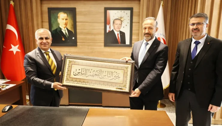 ŞEHİTKAMİL İLÇE MÜFTÜSÜ BEKİROĞLU’NDAN GAÜN REKTÖRÜ DOĞAN’A ZİYARET