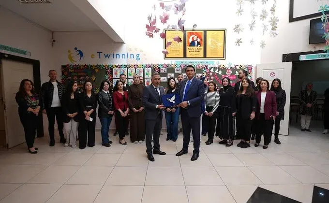 BAŞKAN YILMAZ’DAN ANLAMLI ZİYARET YILMAZ: “TÜM İMKANLARIMIZLA ÖZEL ÇOCUKLARIMIZIN HER ZAMAN YANINDAYIZ”