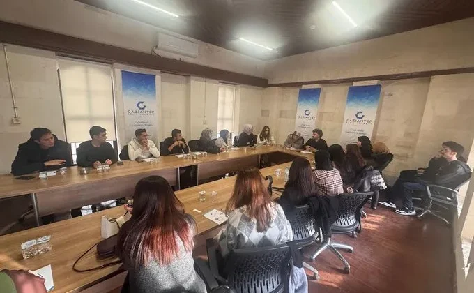 GAZİANTEP KENT KONSEYİ’NDEN “YÜKSEKÖĞRETİM ÖĞRENCİLERİNİN YEREL YÖNETİMDEN BEKLENTİLERİ ÇALIŞTAYI”
