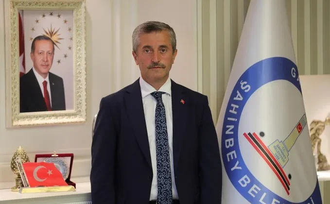 BAŞKAN TAHMAZOĞLU´NUN ÜÇ AYLAR VE REGAİB KANDİLİ MESAJI