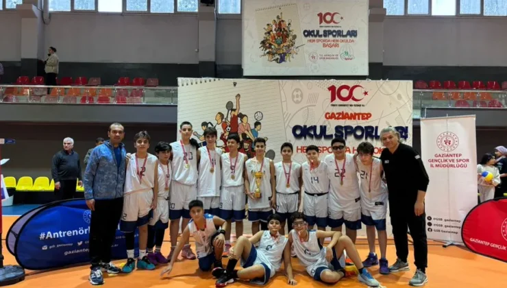 Gaziantep Kolej Vakfı Özel Okulları Basketbolda Namağlup Unvanla Şampiyonu