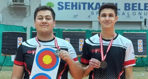 Gaziantep Okçuluk Kurtuluş Kupası İl Şampiyonası’nda Erdem Koleji Rüzgârı