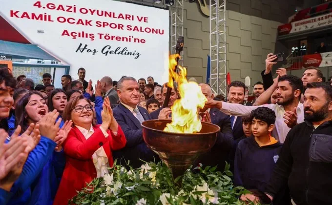 GAZİ ŞEHİR, ULUSLARARASI STANDARTLARA UYGUN YENİ SPOR SALONUNA KAVUŞTU