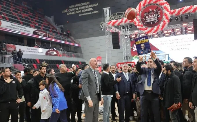 AK Parti Gaziantep Milletvekili Bozgeyik: “Gaziantep sporla büyüyor”