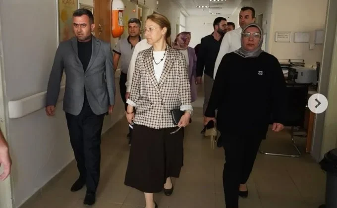 DERYA BAKBAK’IN GİRİŞİMLERİ SONUÇ VERDİ: İSLAHİYE’DE SAĞLIK (HEYET) KURULU DÖNEMİ YENİDEN BAŞLIYOR