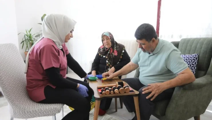 Gaziantep Büyükşehir’den evde fizik tedaviyle hayata dokunan hizmet