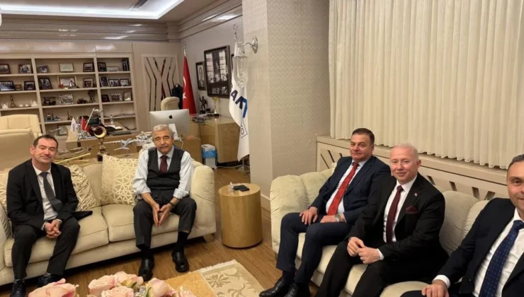 Türkiye’nin ilk serebral palsili uzay mühendisi Karakaş, Konukoğlu’nu ziyaret etti