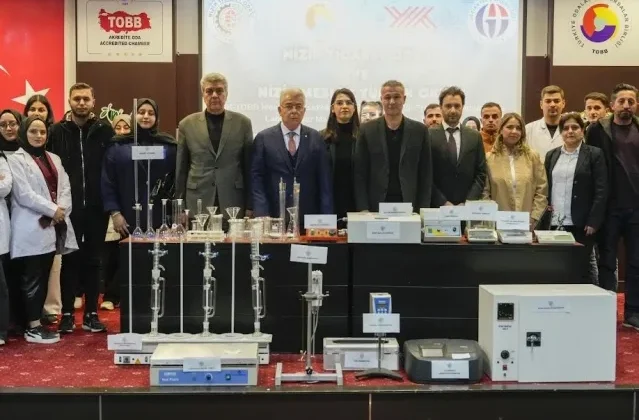 ÜNİVERSİTE–SANAYİ KÖPRÜSÜ: NTO’DAN NİZİP MYO’YA MODERN LABORATUVAR EKİPMANI