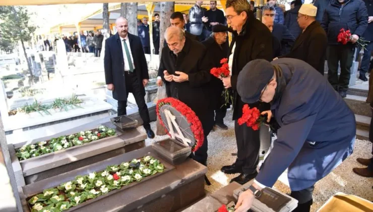 SANKO’nun kurucusu Sani Konukoğlu, mezarı başında anıldı