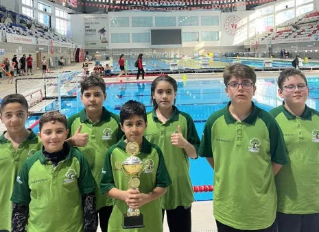 Şehitkamil’in genç sporcularından çifte şampiyonluk gururu