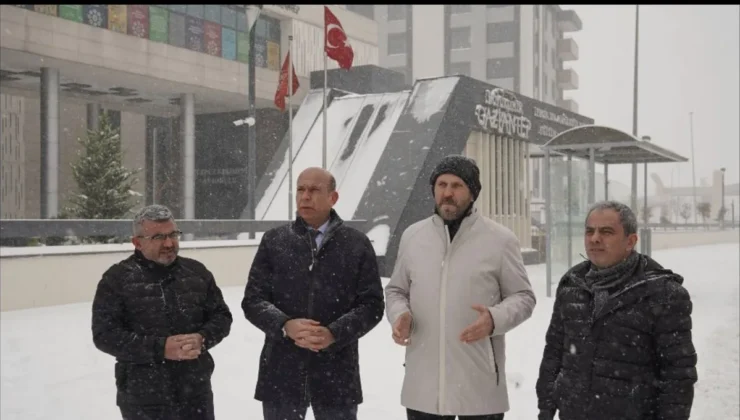 Büyükşehir 800 personelle karla mücadele ediyor