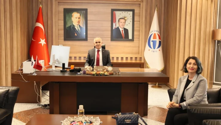 REKTÖR DOĞAN, TÜBİTAK 1005 PROJESİNİN YÜRÜTÜCÜSÜ PROF. DR. ÖZLEM OVAYOLU’NU KABUL ETTİ