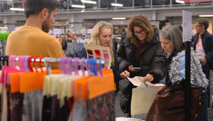 Giysilik Kumaş UR-GE Üyeleri The London Textile Fair’de