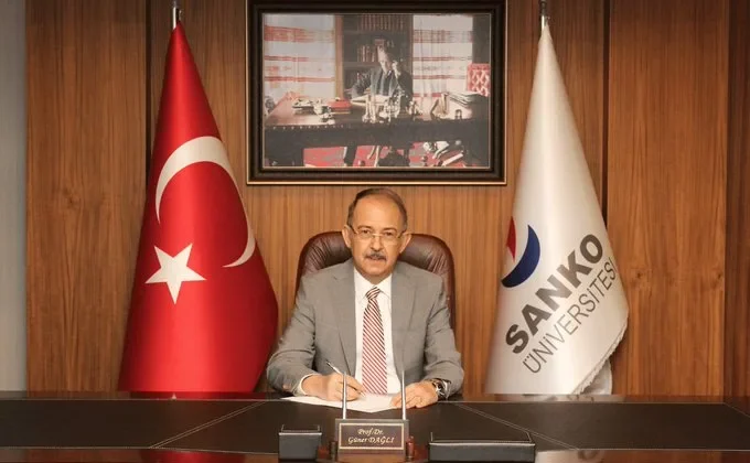 SANKO Üniversitesi Rektörü Prof. Dr. Dağlı: “Antep’in destansı direnişi 8 Şubat 1921’de ‘Gazi’ unvanıyla taçlandı”