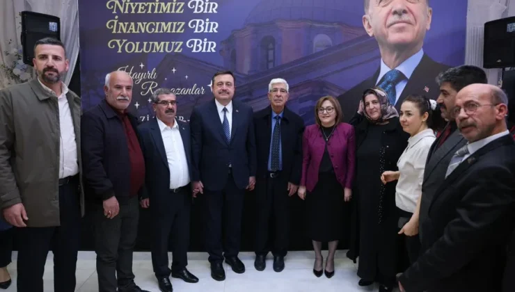 AK PARTİ GAZİANTEP’TE STK’LARLA İFTAR BULUŞMASI GERÇEKLEŞTİRİLDİ