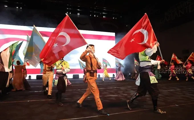 GAZİANTEP’TE TÜRK DÜNYASINI BULUŞTURAN NEVRUZ PROGRAMI