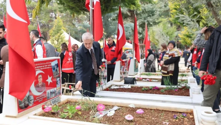 ÇANAKKALE ŞEHİTLERİ ANILDI