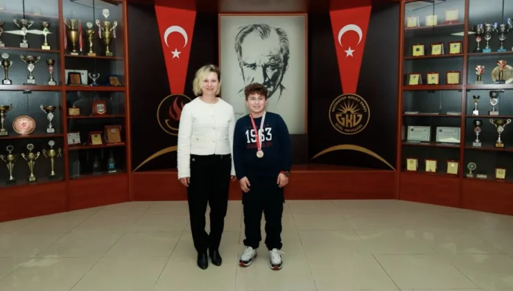 GKV’li Doğan Tuna Çalışıcı Gaziantep Boks Şampiyonu