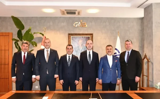Milletvekili Bozgeyik “İhracatçılarımız ülke kalkınmasının lokomotifidir”
