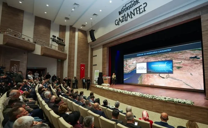 GAZİANTEP BÜYÜKŞEHİR’İN ESERLERİ VE HEDEFLERİ BASIN LANSMANINDA ANLATILDI
