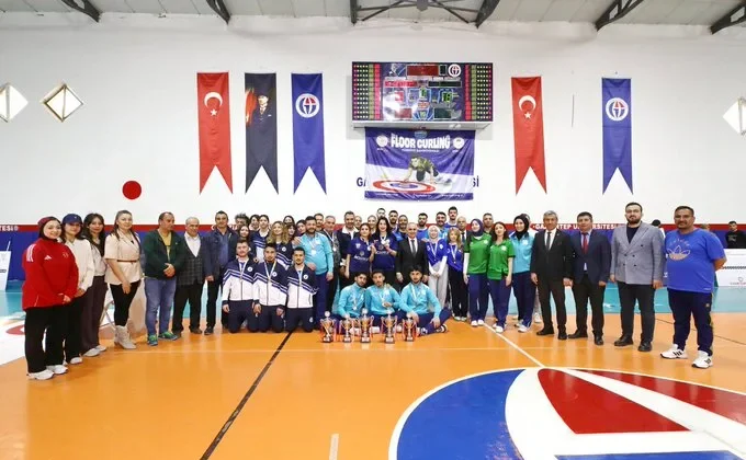 GAZİANTEP’TE ÜNİLİG FLOOR CURLİNG TÜRKİYE ŞAMPİYONASI TAMAMLANDI