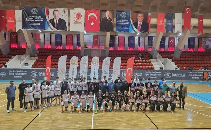 GKV Basketbol Yıldız Erkekler ’de Türkiye Finallerine Yükseldi