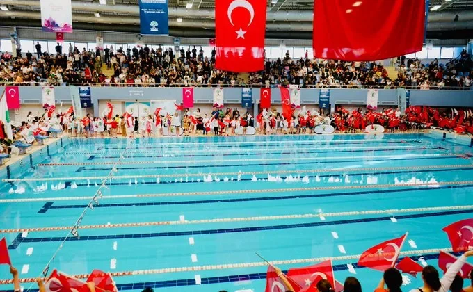 MİNİK KULAÇLAR ALLEBEN’DE BULUŞTU
