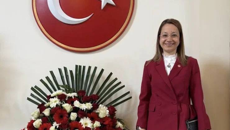 BAKBAK: “19 MAYIS, BAĞIMSIZLIK İRADEMİZİN VE GENÇLİĞE DUYDUĞUMUZ GÜVENİN SEMBOLÜDÜR”
