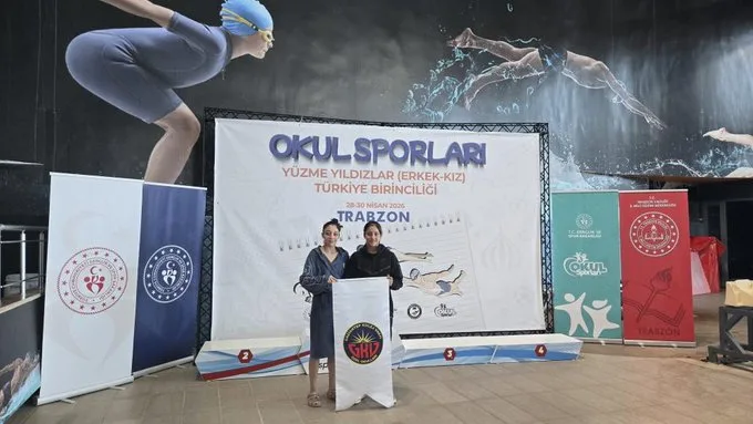 GKV’li Kont kardeşlerden Türkiye yüzme başarısı