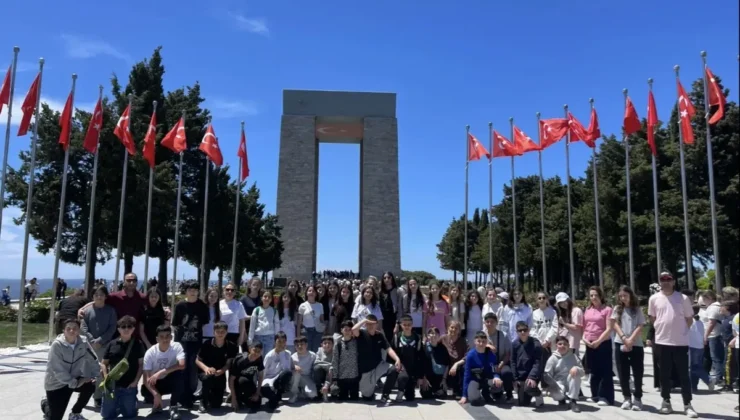 GKV’li Gençler 19 Mayıs Coşkusunu Çanakkale Ruhuyla Taçlandırdı