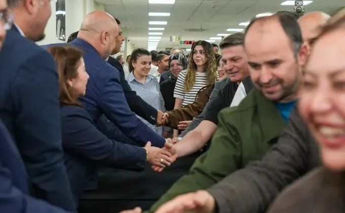 Başkan Yılmaz Personelle Bayramlaştı