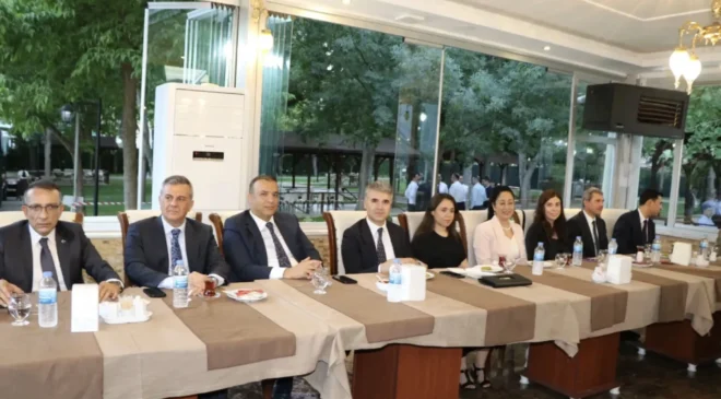 Gaziantep Adliyesi’nde Duygusal Veda: Hakim ve Savcılar Yeni Görev Yerlerine Uğurlandı