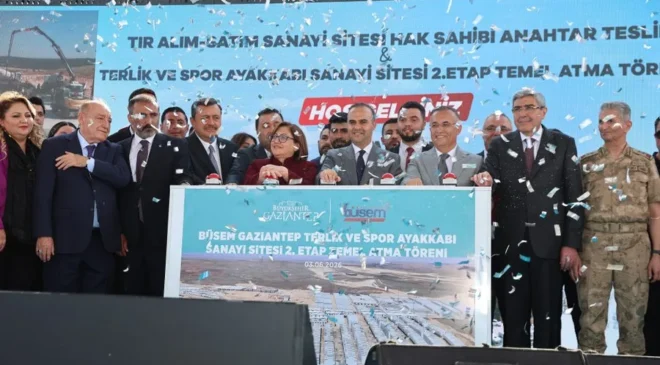 BAKAN KACIR, BÜSEM’DE YENİ İŞ YERLERİNİN ANAHTARLARINI TESLİM ETTİ, YENİ ETABIN TEMELİNİ ATTI