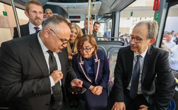 GAZİANTEP BÜYÜKŞEHİR’DEN TOPLU TAŞIMADA TÜRKİYE’DE BİR İLK!