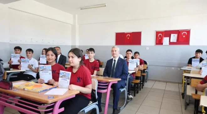 Şahinbey Belediyesi’nden sınava hazırlanan öğrencilere destek