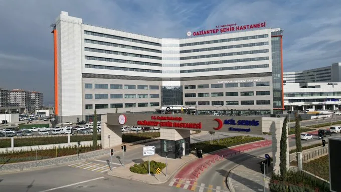 Obezite ile Mücadeleye Yaklaşım: Sağlıklı Yaşam Alışkanlıkları ve Bilimsel Tedavi ile Zayıflama İğneleri