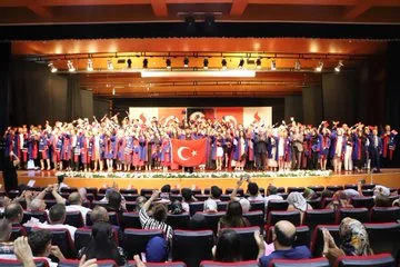 SANKO Üniversitesi’nde mezuniyet heyecanı